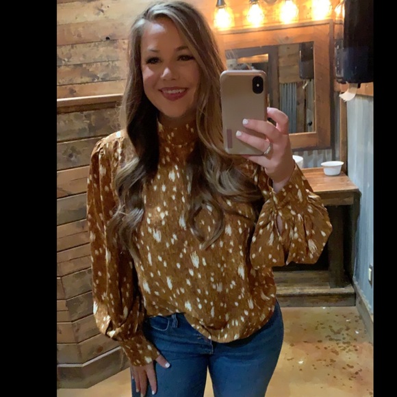 Meet your Posher, Ashley - Picture 1 of 1